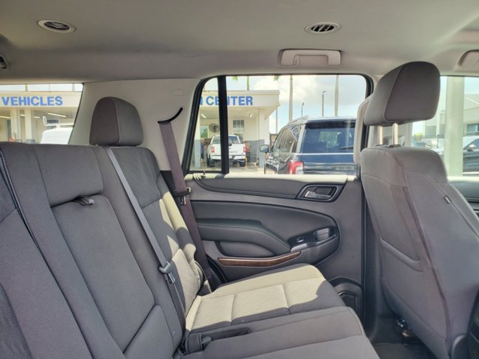 Used 2020 Chevrolet Tahoe LS AWD/4WD image 28