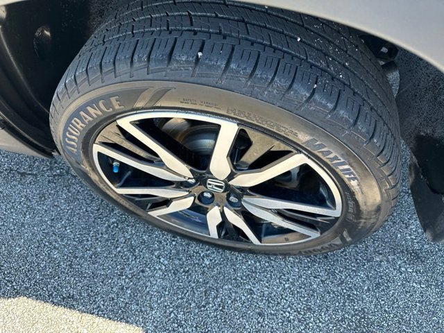 Used 2021 Honda Pilot Touring image 8