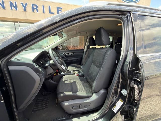 Used 2019 Nissan Rogue SV FWD image 10