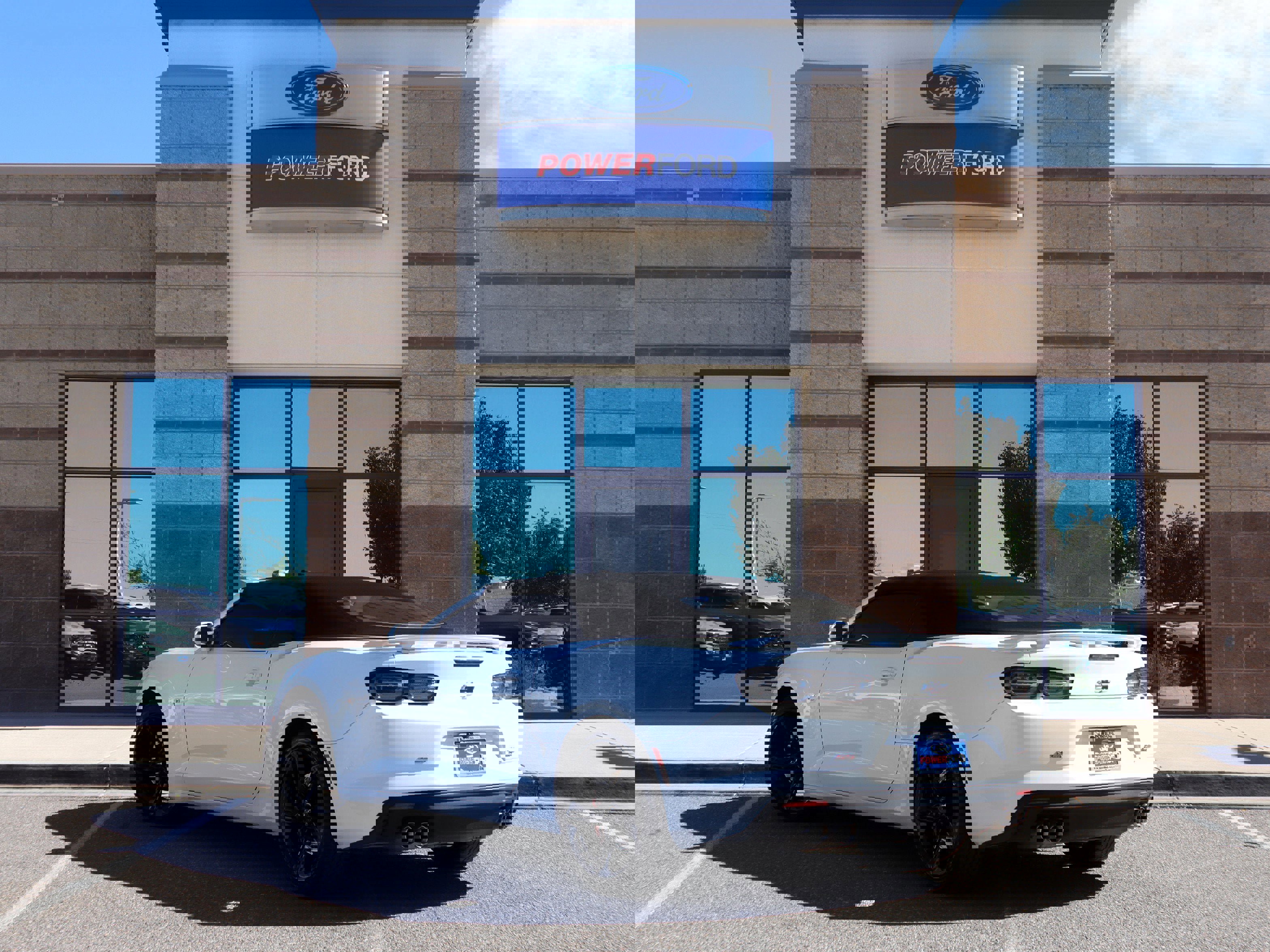 Used 2023 Chevrolet Camaro SS image 3