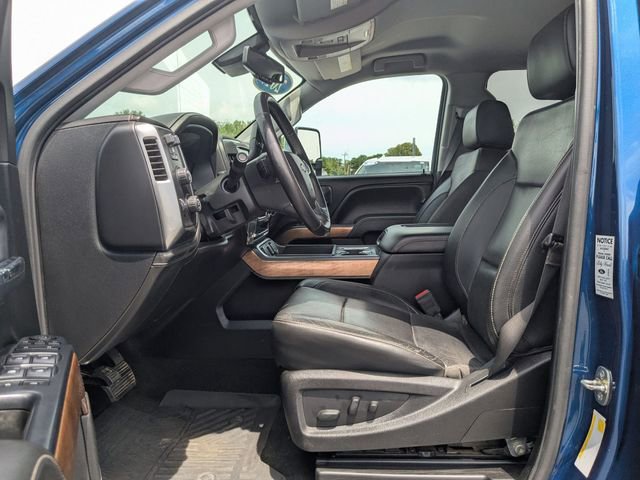 Used 2017 Chevrolet Silverado 2500 LTZ w/ Duramax Plus Package AWD/4WD image 20