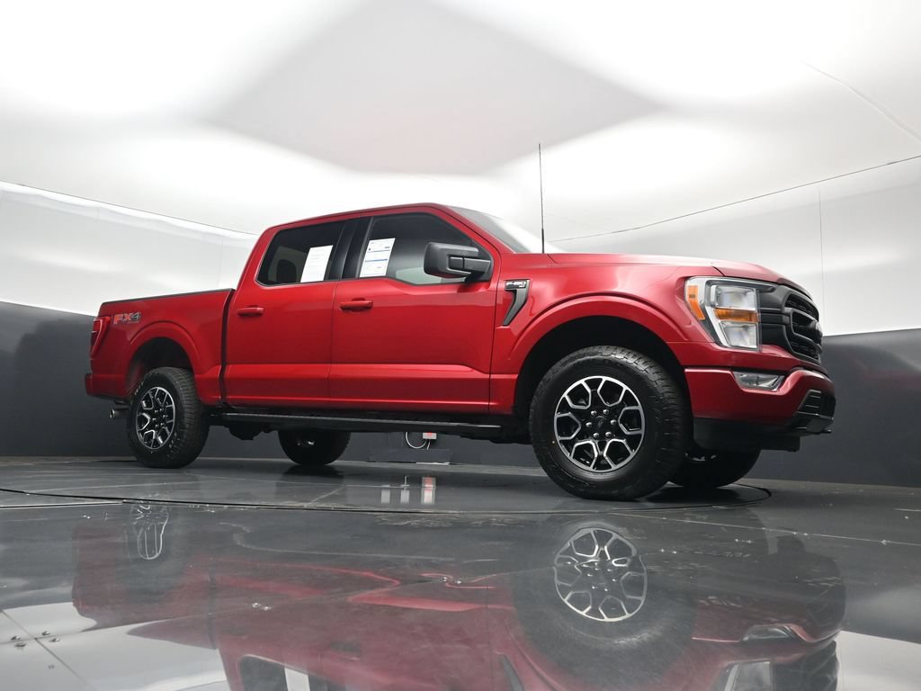 Certified 2022 Ford F150 XLT w/ Equipment Group 301A Mid AWD/4WD image 4