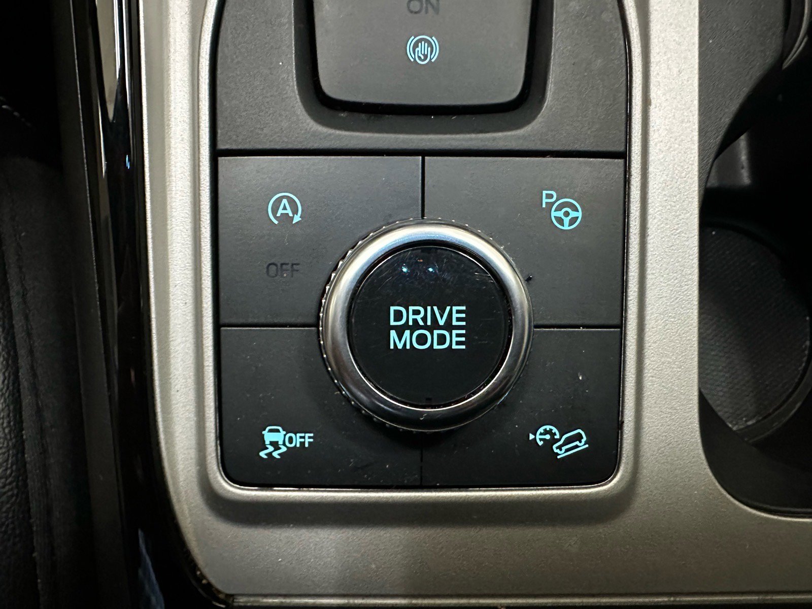 Certified 2021 Ford Explorer ST w/ Equipment Group 401A AWD/4WD image 48