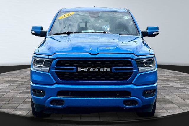Used 2022 RAM 1500 Big Horn AWD/4WD image 3