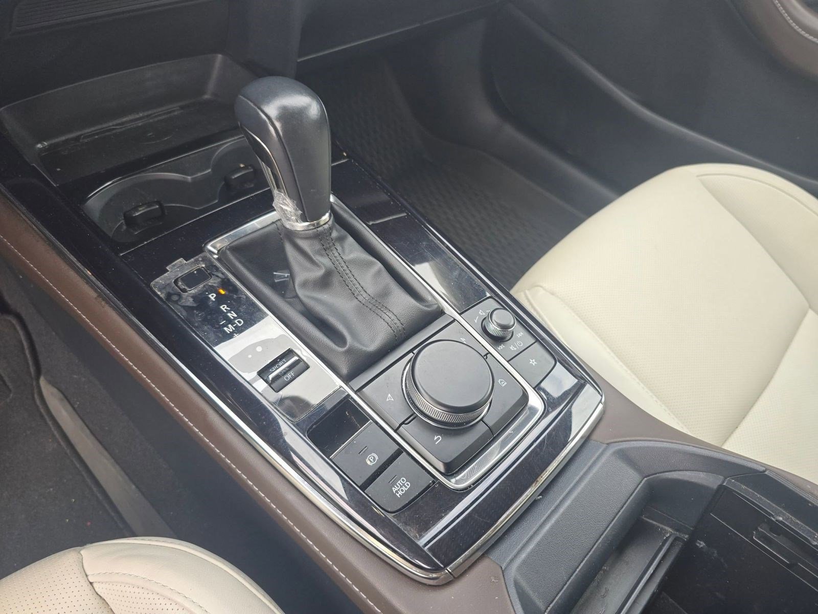 Used 2025 MAZDA CX-30 AWD 2.5 S w/ Premium Package image 17