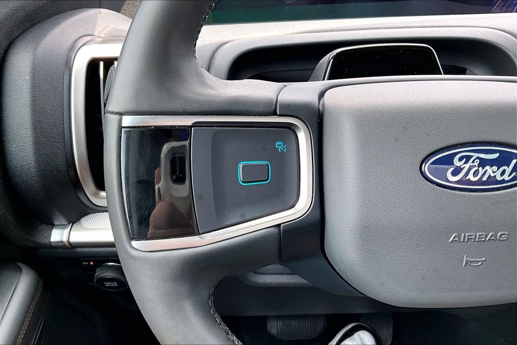 Certified 2025 Ford Expedition Max Active AWD/4WD image 17