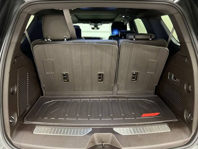 Used 2022 GMC Yukon Denali w/ Denali Premium Package AWD/4WD image 21