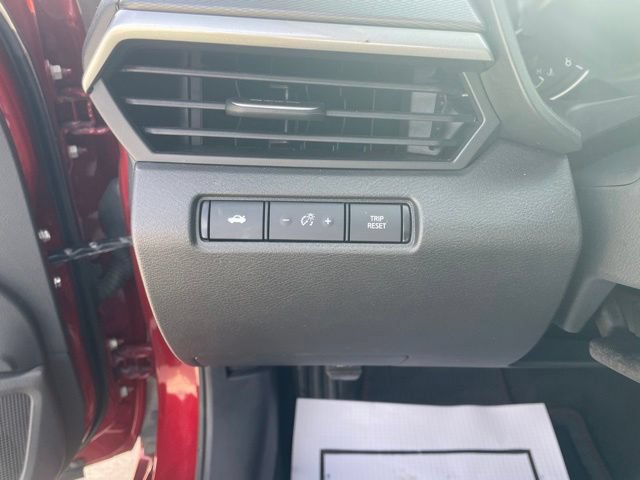 Used 2024 Nissan Altima 2.5 SR FWD image 11
