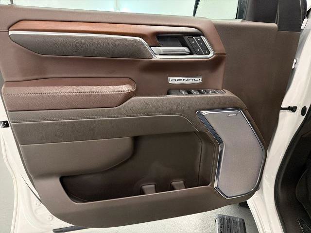 Used 2024 GMC Sierra 1500 Denali AWD/4WD image 11