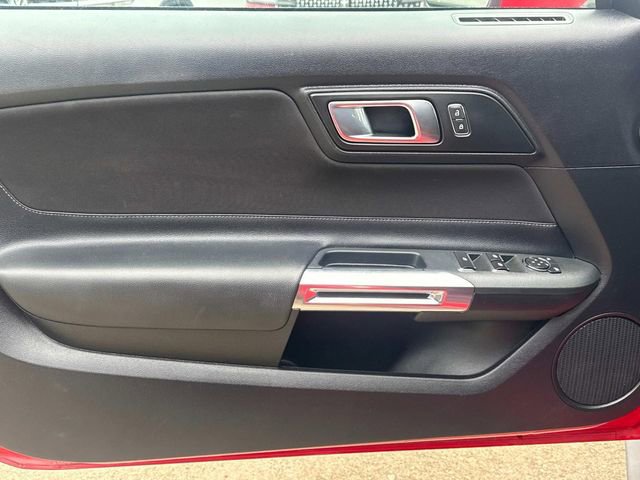 Certified 2019 Ford Mustang Convertible RWD image 25