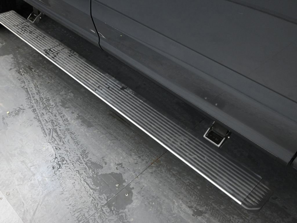 Certified 2018 Ford F350 Platinum w/ Platinum Ultimate Package image 58