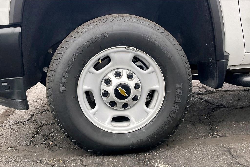 Used 2023 Chevrolet Silverado 2500 W/T w/ WT Convenience Package image 8