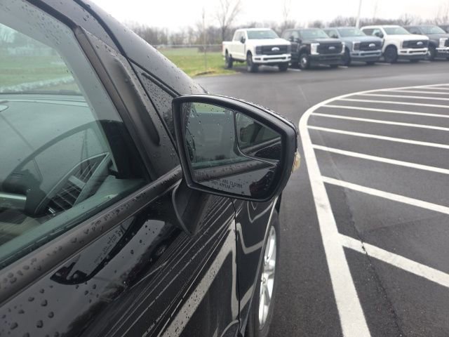 Certified 2018 Ford EcoSport SE image 10