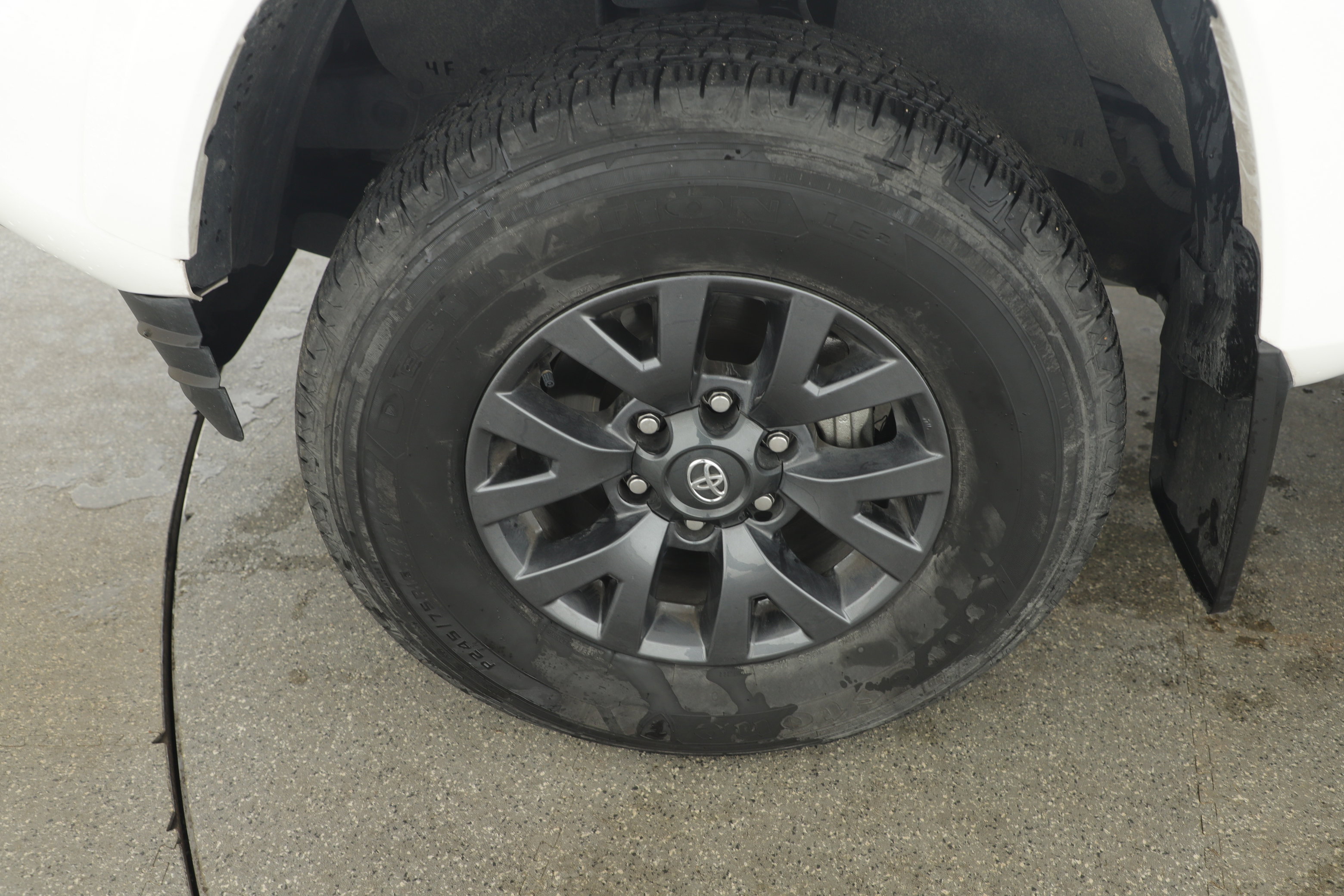 Used 2023 Toyota Tacoma SR5 image 4