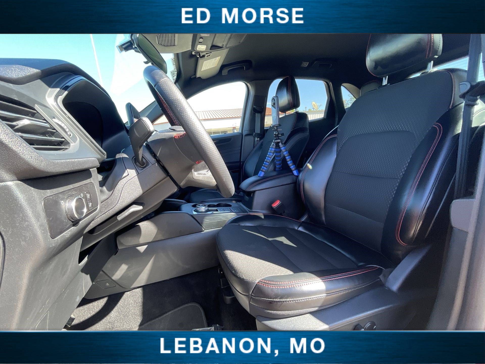 Certified 2025 Ford Escape ST-Line AWD/4WD image 18