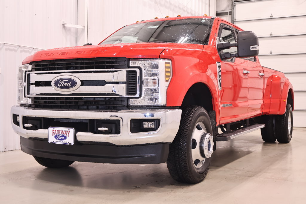 Certified 2019 Ford F350 XLT w/ XLT Premium Package AWD/4WD image 6