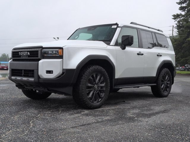 Used 2026 Toyota Land Cruiser w/ Premium Package AWD/4WD image 8