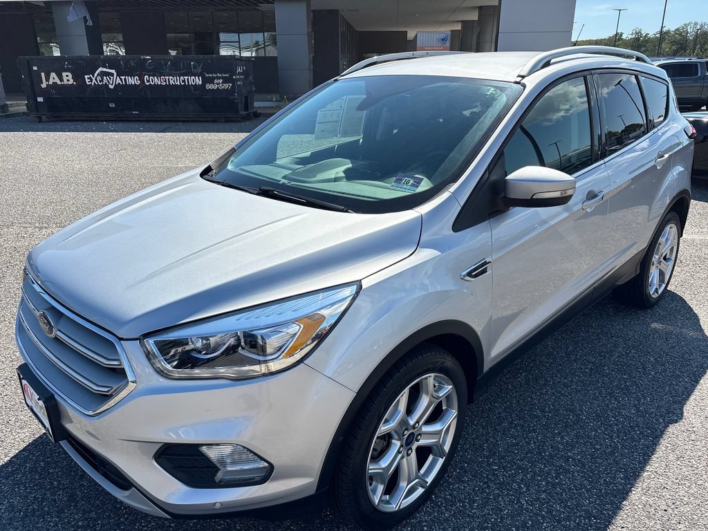 Certified 2019 Ford Escape Titanium AWD/4WD image 4