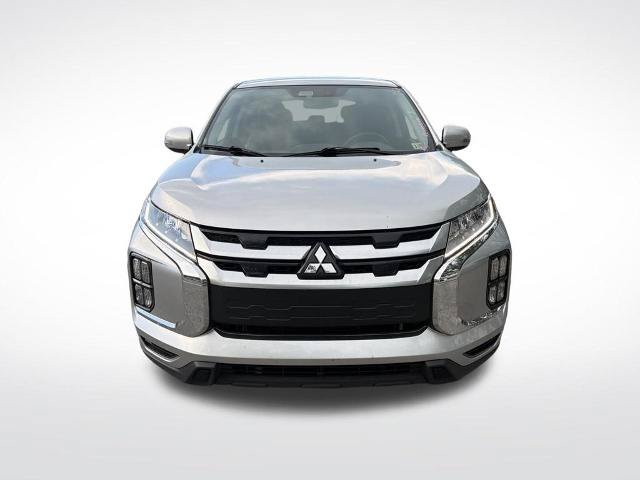 Used 2024 Mitsubishi Outlander Sport SE AWD/4WD image 3