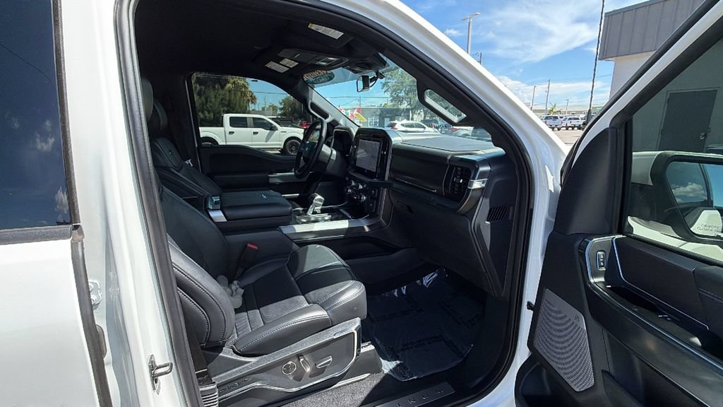 Certified 2025 Ford F150 Platinum w/ FX4 Off-Road Package AWD/4WD image 29