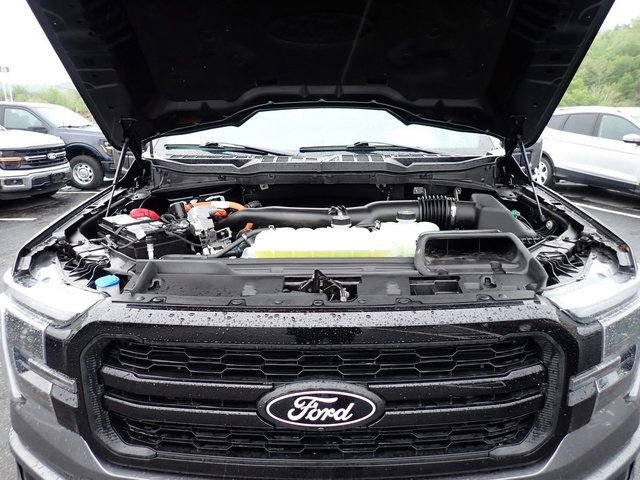 Certified 2025 Ford F150 Lariat w/ Equipment Group 501A Mid AWD/4WD image 15