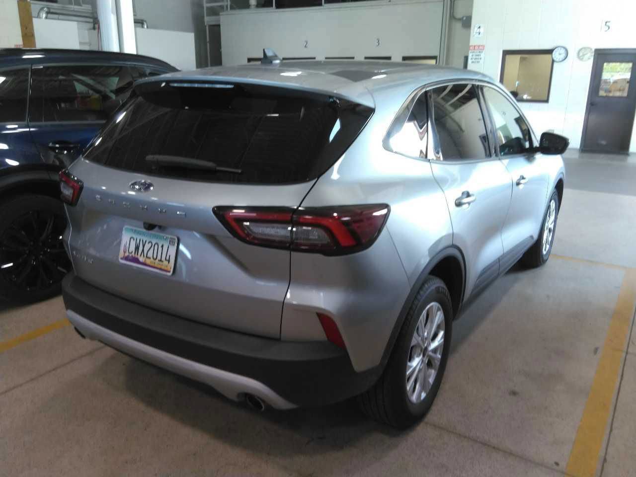 Certified 2024 Ford Escape Active FWD image 4