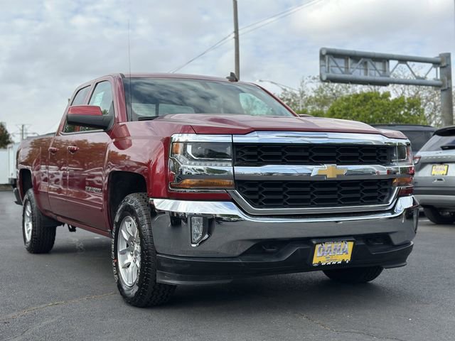 Used 2018 Chevrolet Silverado 1500 LT w/ All Star Edition AWD/4WD image 8