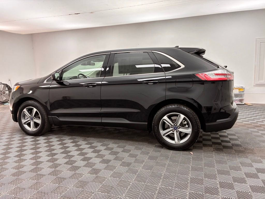 Certified 2022 Ford Edge SEL w/ Convenience Package image 14