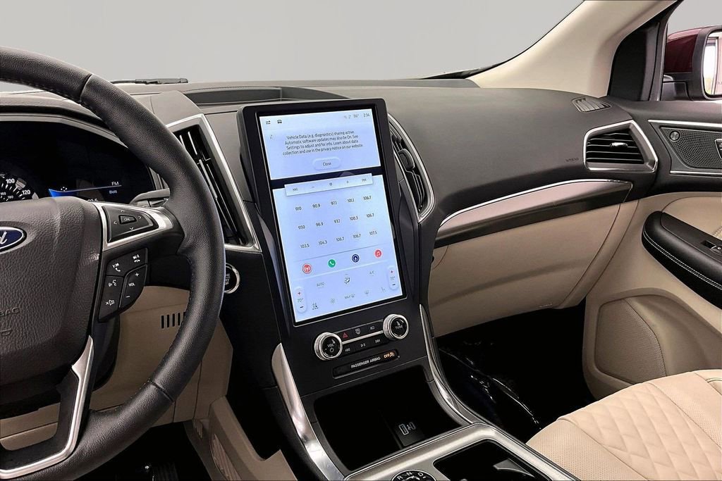 Certified 2024 Ford Edge Titanium w/ Equipment Group 301A image 8