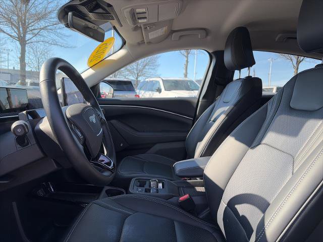 Certified 2025 Ford Mustang Mach-E Premium image 16