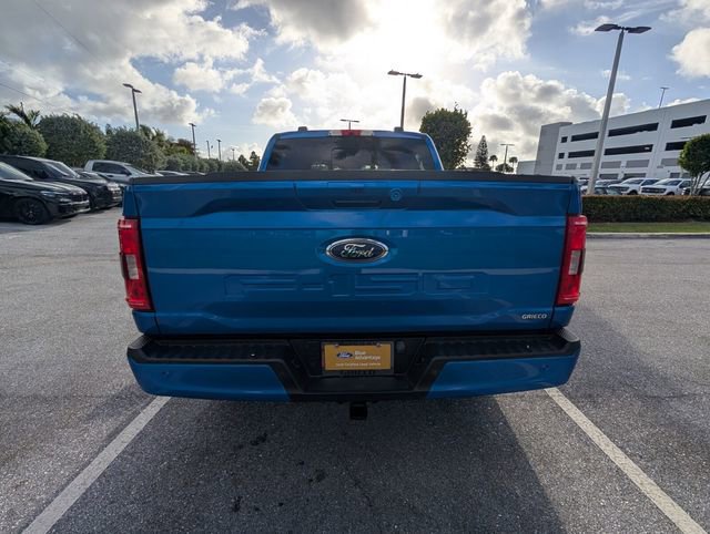 Certified 2021 Ford F150 XLT w/ Equipment Group 302A High image 3