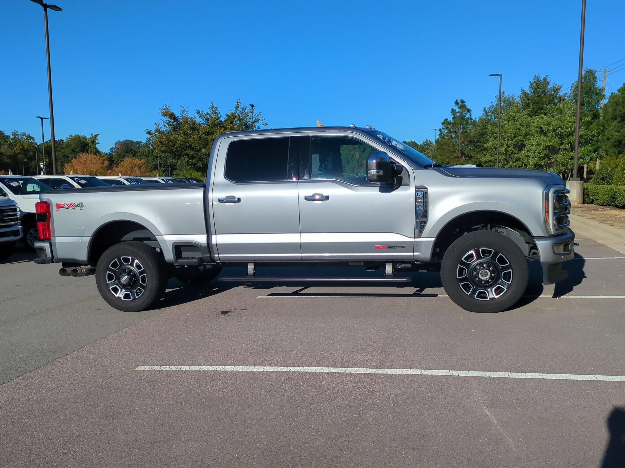 Certified 2024 Ford F250 4x4 Crew Cab Super Duty image 3