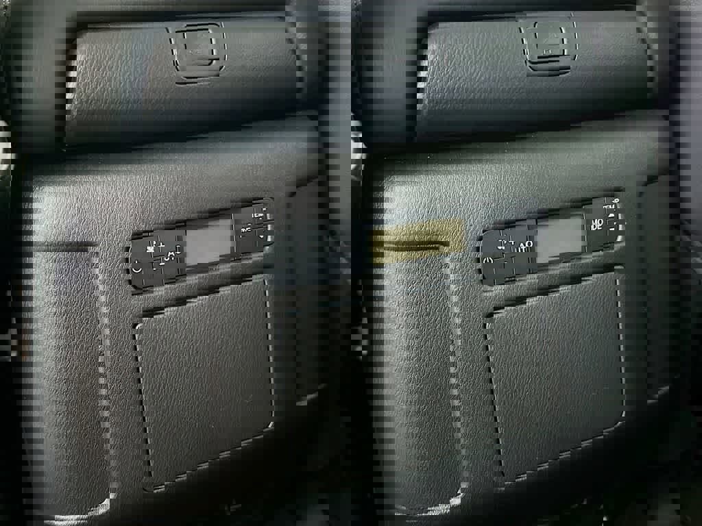 Used 2024 Nissan Armada SL w/ Cargo Package image 15