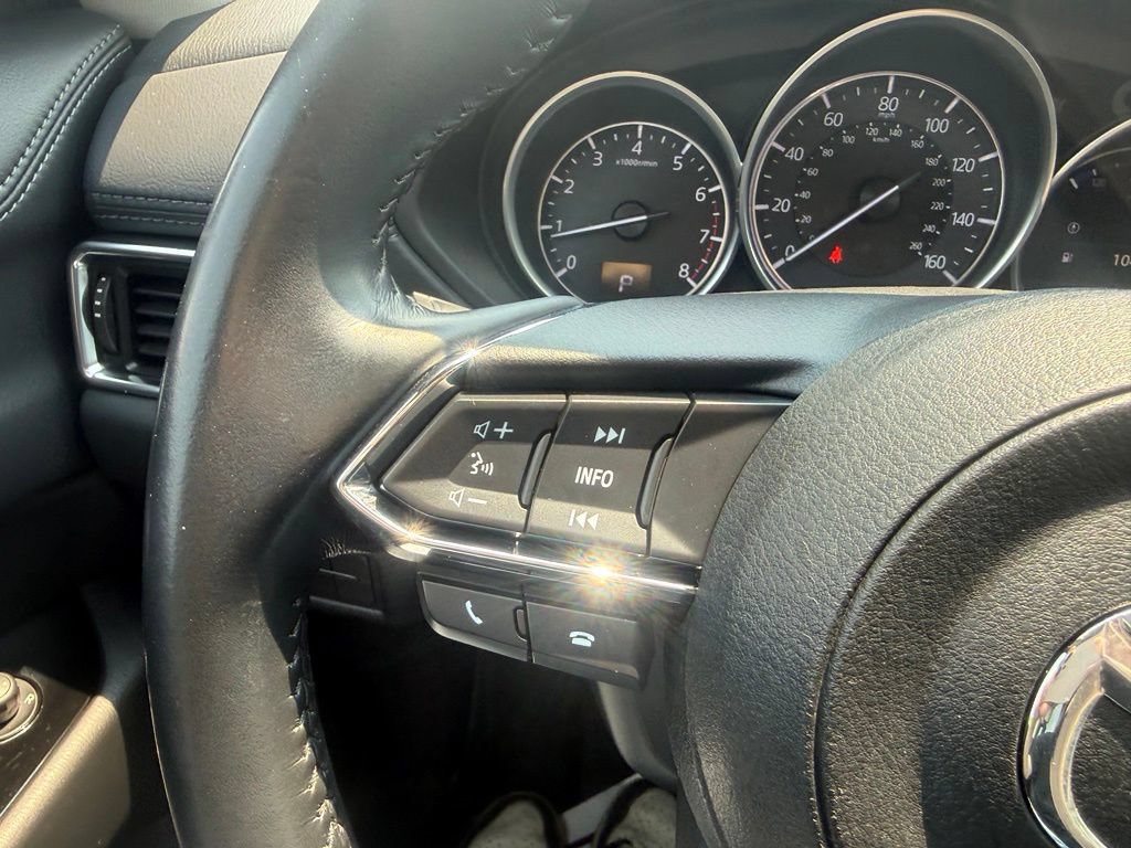 Used 2018 MAZDA CX-5 Touring w/ Preferred Equipment Package FWD image 21