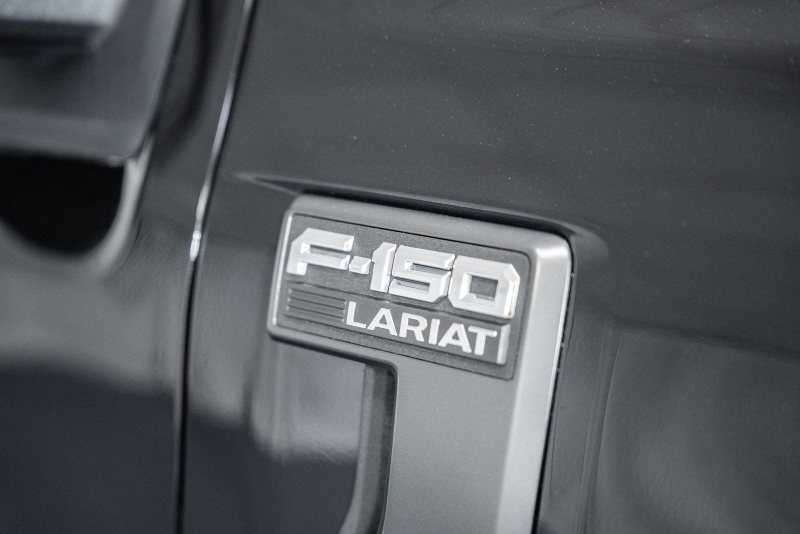 Certified 2023 Ford F150 Lariat w/ Equipment Group 502A High AWD/4WD image 18