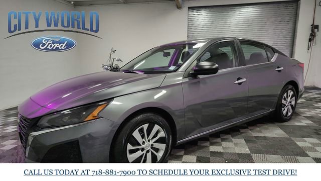 Used 2025 Nissan Altima 2.5 S FWD image 8