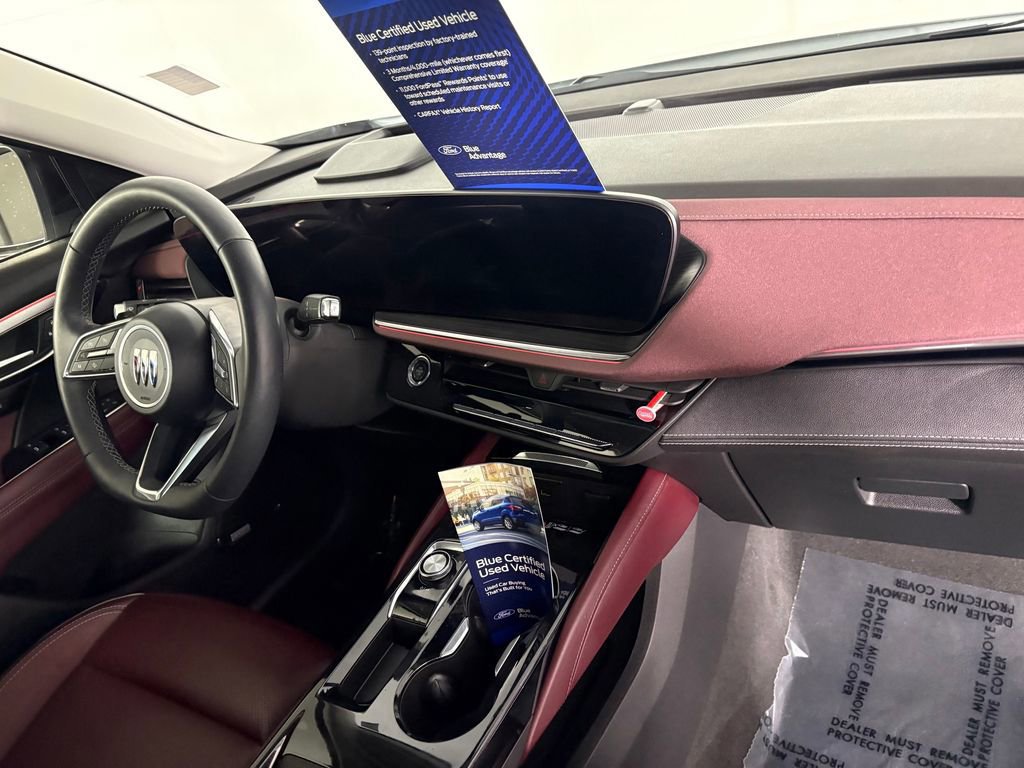 Used 2025 Buick Envision Sport Touring AWD/4WD image 37