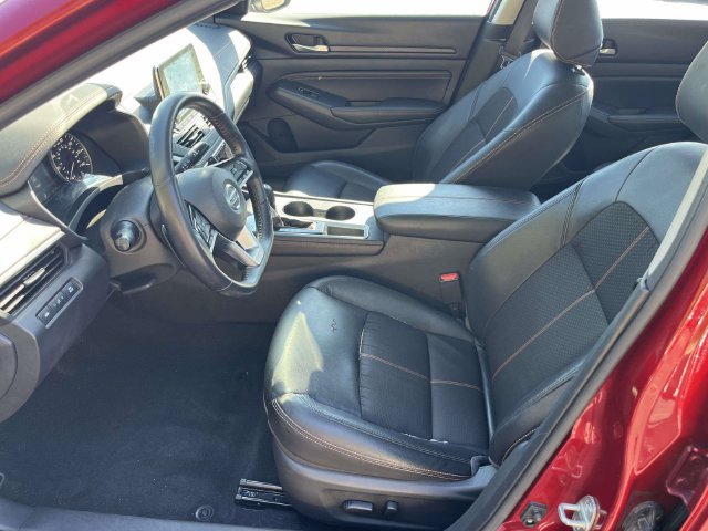 Used 2020 Nissan Altima 2.5 SR FWD image 13