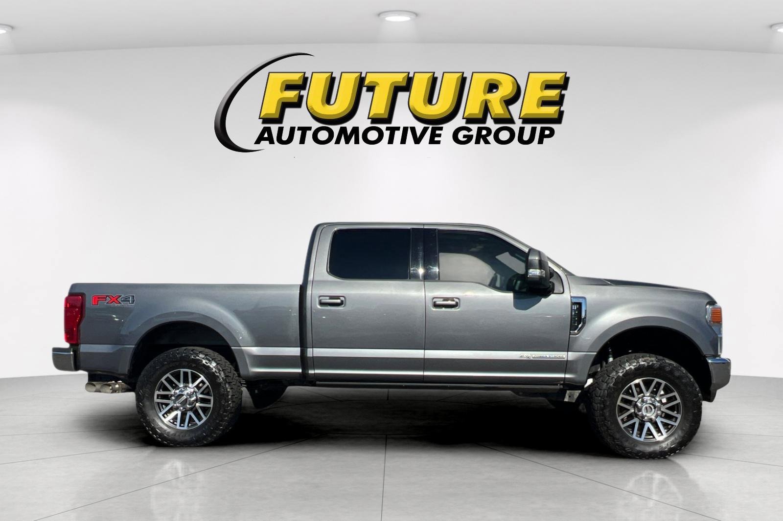 Certified 2022 Ford F250 Lariat w/ FX4 Off-Road Package image 6