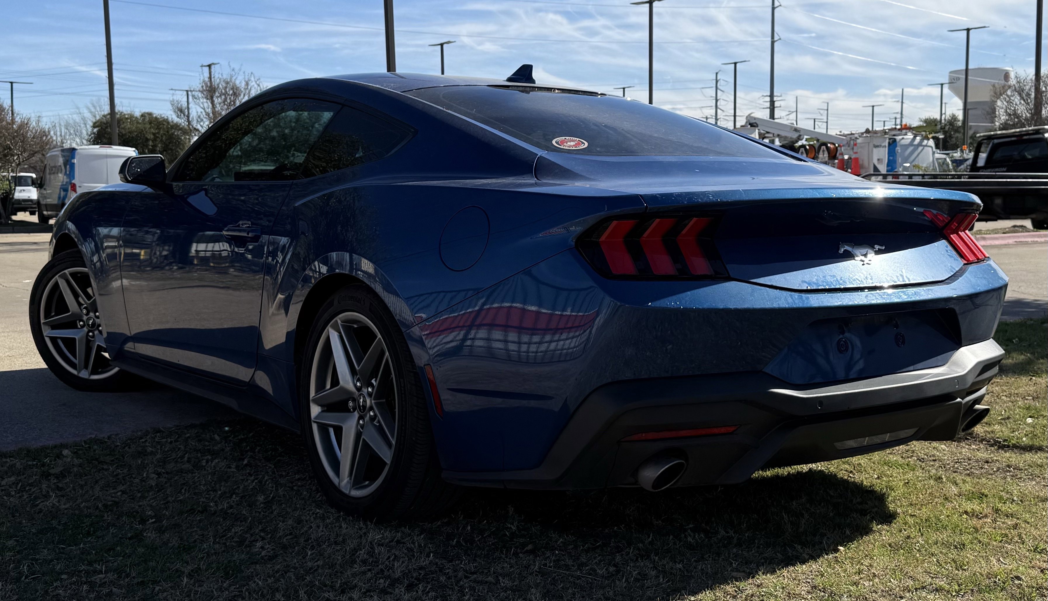 Certified 2024 Ford Mustang Coupe image 3