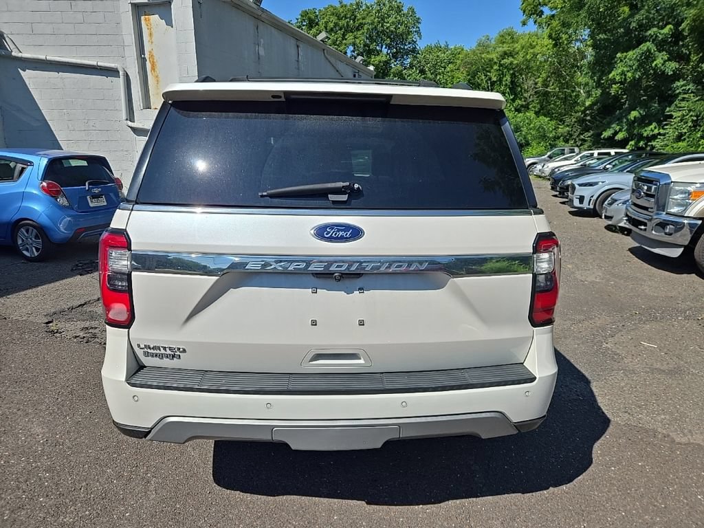 Certified 2019 Ford Expedition Limited w/ Driver Assistance Package AWD/4WD image 6