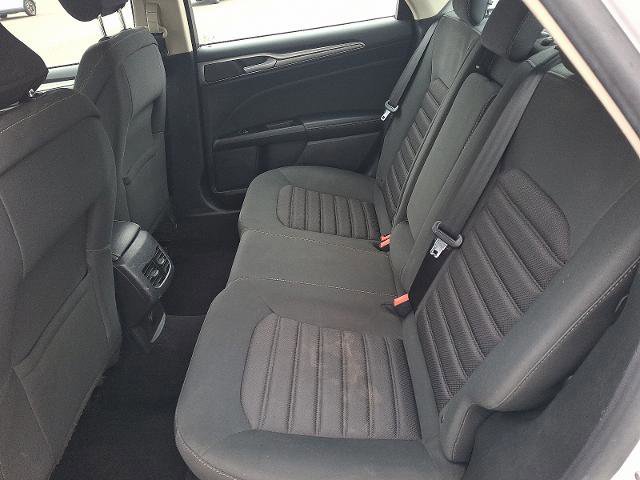 Certified 2017 Ford Fusion SE w/ Fusion SE Technology Package image 10