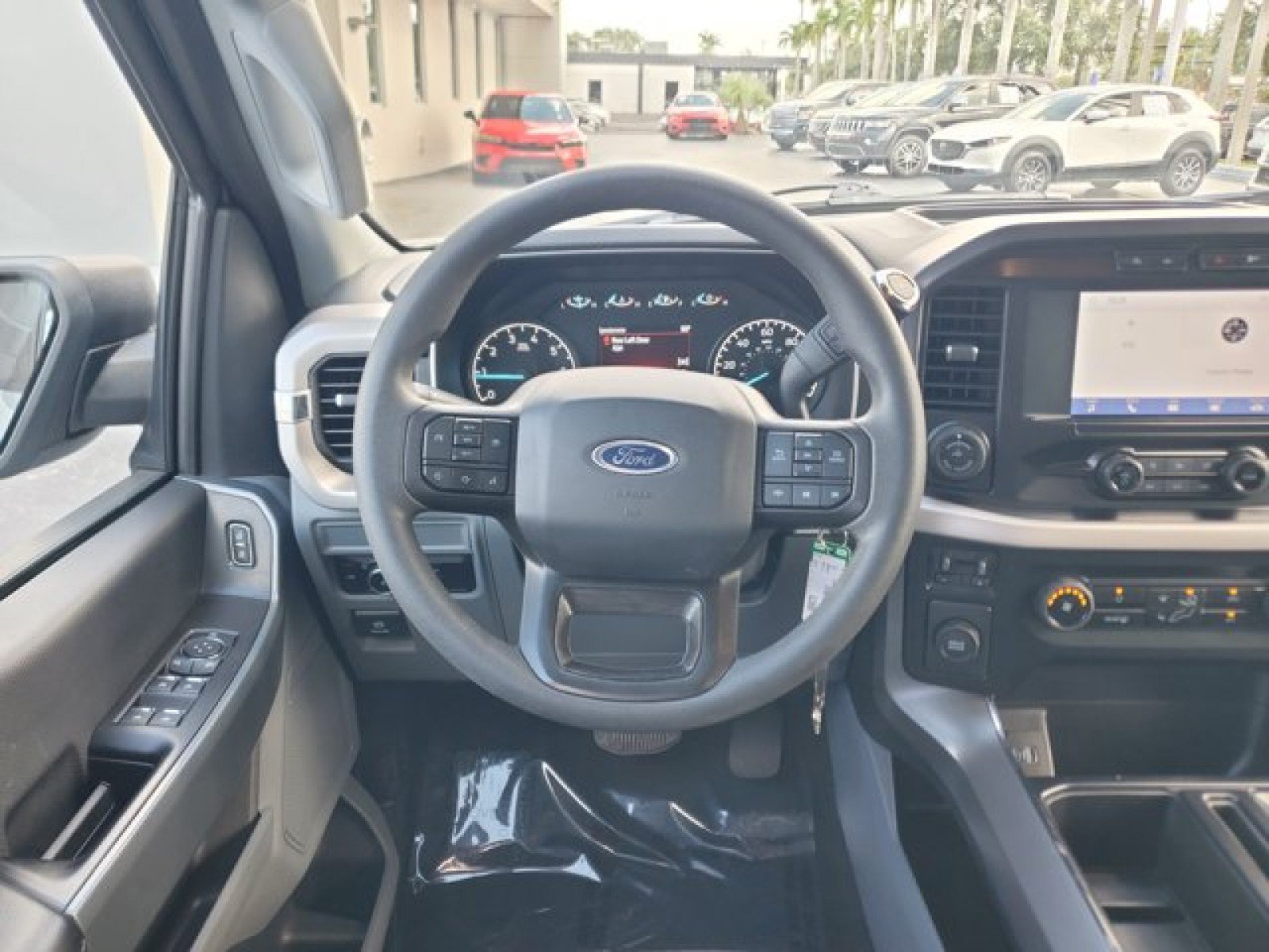 Certified 2023 Ford F150 XLT w/ Trailer Tow Package RWD image 15
