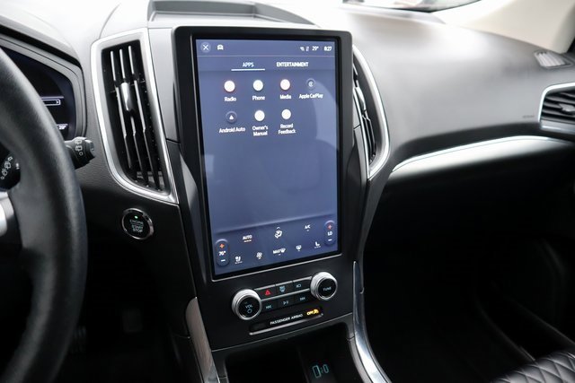 Certified 2024 Ford Edge Titanium image 31