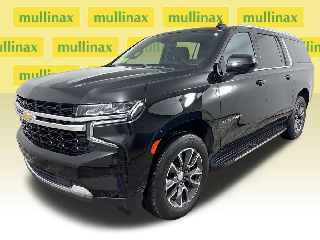 Used 2023 Chevrolet Suburban LS image 2