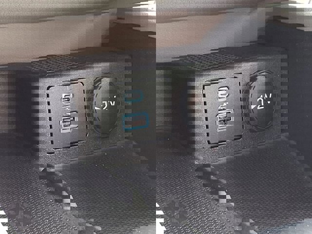 Certified 2023 Ford Escape Platinum w/ Premium Technology Package image 15