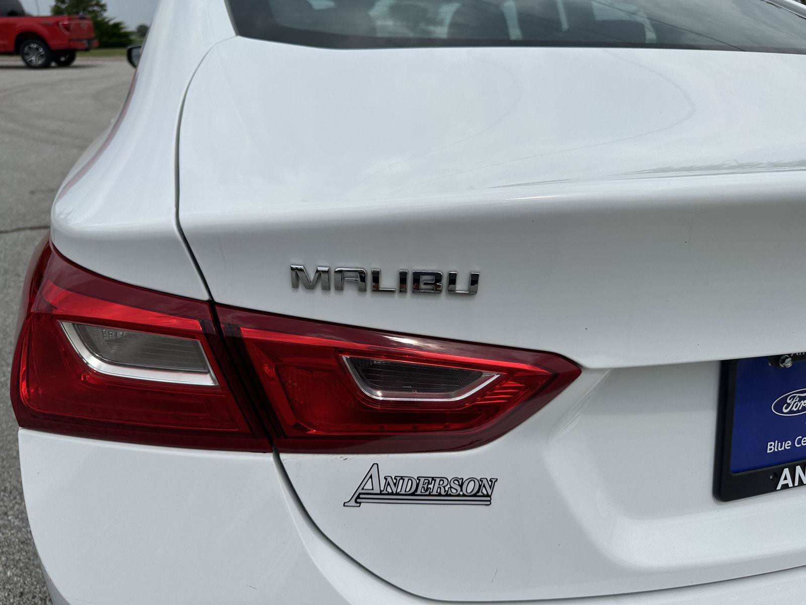 Used 2025 Chevrolet Malibu LT FWD image 36