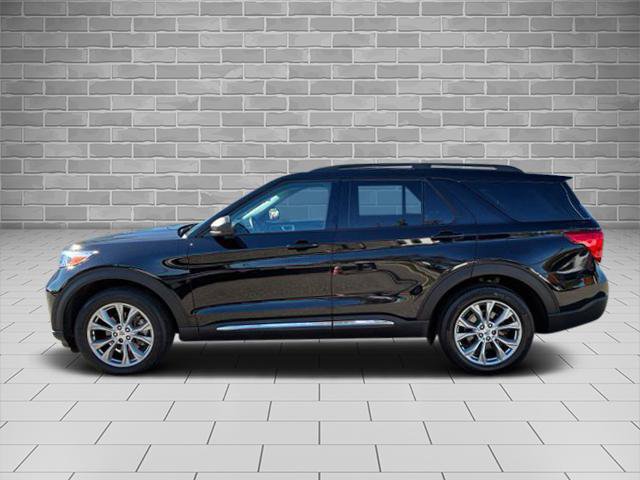 Certified 2023 Ford Explorer XLT w/ Equipment Group 202A AWD/4WD image 6