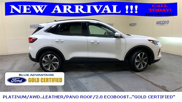 Certified 2023 Ford Escape Platinum w/ Premium Technology Package image 3