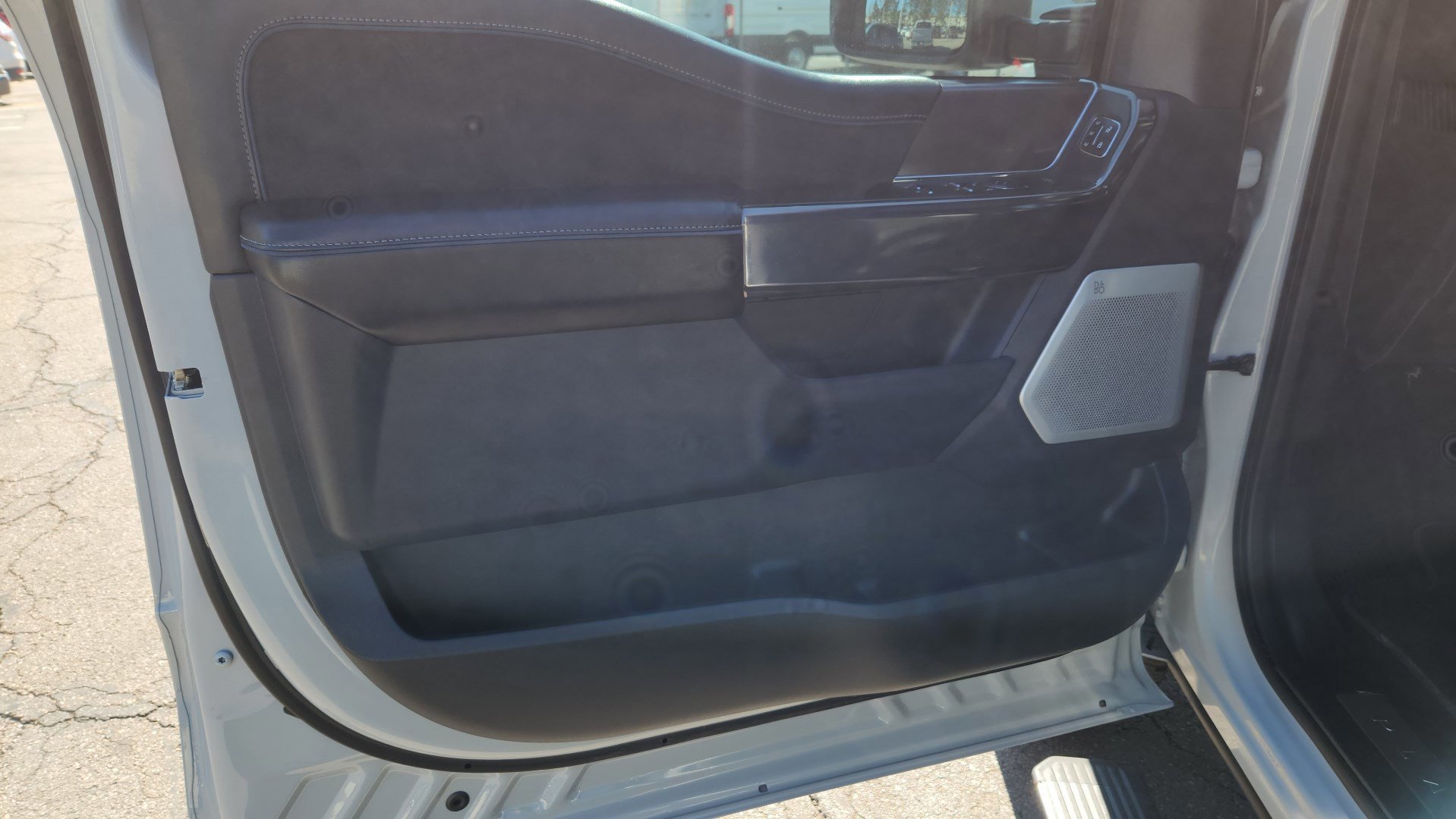 Certified 2026 Ford F350 Platinum image 23